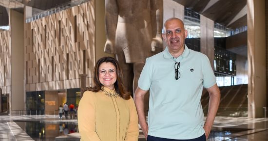 وزيرة الهجرة تلتقى جون المصرى أحد أهم المؤثرين من المصريين بالخارج