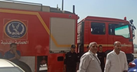 السيطره على حريق محدود بأحد البنوك على طريق الكورنيش فى بنى سويف 