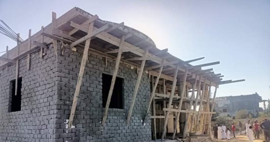 إيقاف بناء مخالف والتحفظ على مواد البناء في العامرية غرب الإسكندرية