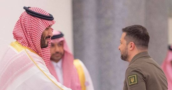 زيلينسكي يشكر السعودية لاستضافتها "قمة جدة" بشأن الأزمة الأوكرانية