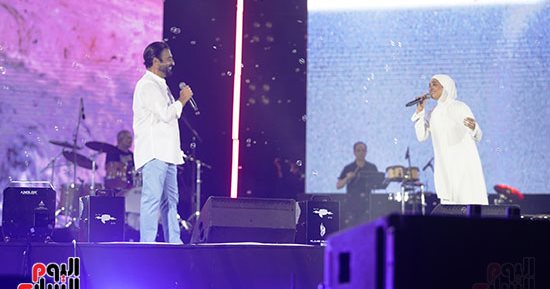 حميد الشاعرى وهلا رشدى يتألقان فى حفل مهرجان العلمين