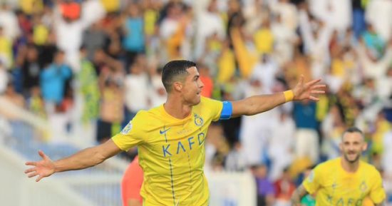 رونالدو يحرز هدف تعادل النصر أمام الهلال فى نهائى البطولة العربية.. فيديو