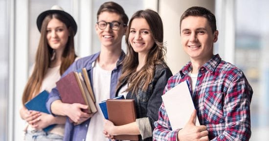 قواعد إتيكيت مهمة لازم تعرفها قبل سنة أولى جامعة.. من الثانوية للكلية