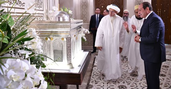 صحيفة كويتية تبرز تأكيد الرئيس السيسى تبنى مصر خطة تطوير القاهرة التاريخية