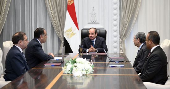 الرئيس السيسى يوجه بتعزيز الخطط الوطنية لزيادة مقدار الطاقة المتجددة