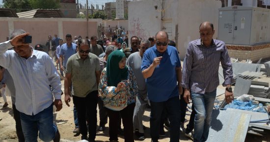 محافظ أسيوط يتفقد إنشاء وحدة طب الأسرة بقرية الزرابى بتكلفة 38 مليون جنيه