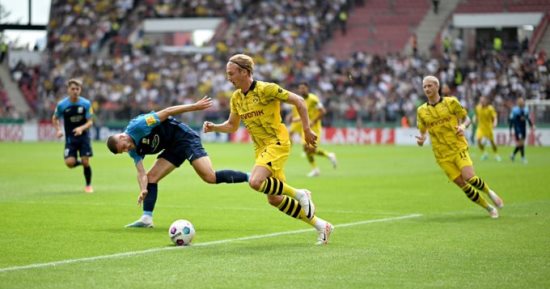 بوروسيا دورتموند يكتسح فريقا مغمورا بسداسية فى كأس ألمانيا 