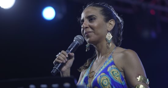 نهى فكرى تغنى لعبد الحليم حافظ وفيروز فى حفل مهرجان العلمين.. صور