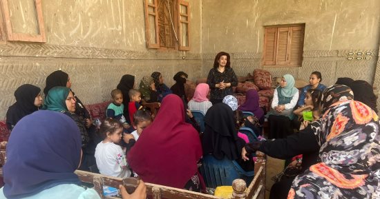 القومى للمرأة بسوهاج يطلق حملات جديدة لطرق الأبواب بالقرى بعنوان "بلدى أمانة"