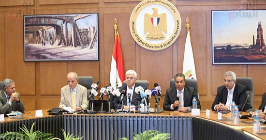 وزير التعليم العالى: 91.34% للطب والأسنان 90.97% والصيدلة 89.51%