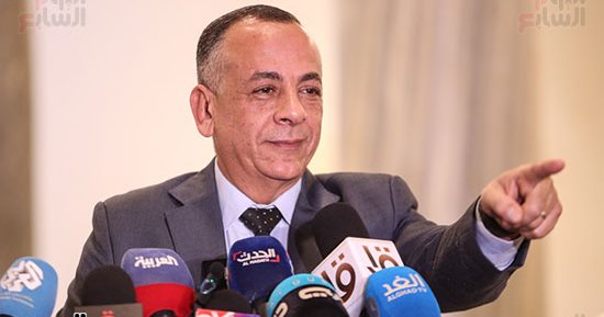 مصطفى وزيرى: عرض 4500 قطعة من آثار توت عنخ آمون لأول مرة بالمتحف الكبير
