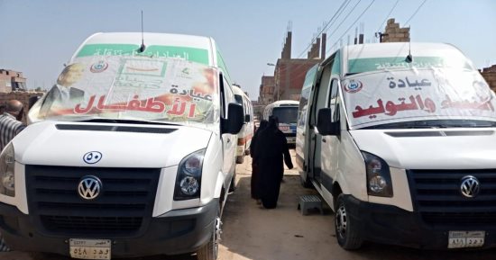 الكشف على 680 شخصا فى قافلة طبية مجانية بفرشوط ضمن "حياة كريمة" بقنا