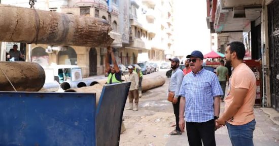 رئيس "صرف صحى" الإسكندرية يجرى جولة تفقدية لمشروعات فصل مياه الأمطار