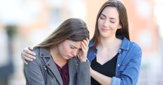 علامات بتقول لك إن صديقك "توكسيك".. بيستنزف طاقتك ومتشائم طول الوقت 