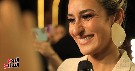 أمينة خليل: بحب الشغل مع تايسون صاحب القلب الطيب وبنطلع من بعض أحلى حاجة  