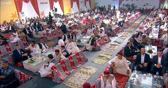 الرئيس السيسى يلتقى أهالى مرسى مطروح والسلوم وسيدى برانى ويدير حوارا معهم