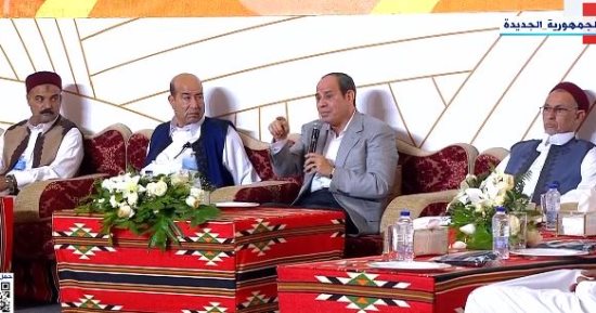 الرئيس السيسي عن الكهرباء: "بفضل الله تخطينا الأزمة ولما يكون هناك عبء يجب نساعد بعض"
