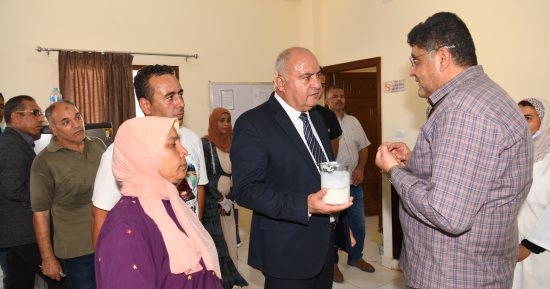 ينتج 30 طن سماد يوميا.. محافظ قنا يتفقد مشروع محطة البيوجاز بالمعنا