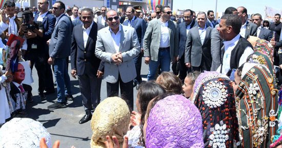أحد أهالي مطروح: افتتاح الرئيس السيسي للمشروعات القومية نقلة كبيرة للمواطنين 