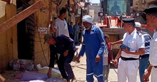 تحرير 132 محضرا ومخالفة مرورية ومرافق واشتراطات أمن فى حملات بمدينة أرمنت