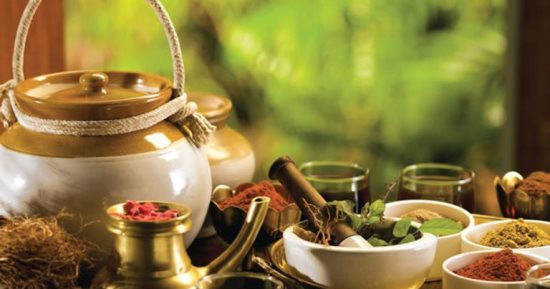 الصحة العالمية تضع الطب التقليدى على رأس اهتماماتها.. استخدم فى تصنيع الأسبرين من لحاء شجرة الصفصاف وإنتاج أدوية كورونا والملاريا وحبوب منع الحمل من نباتات عشبية.. واعتمد علاج سرطان الأطفال على طرق طبيعية
