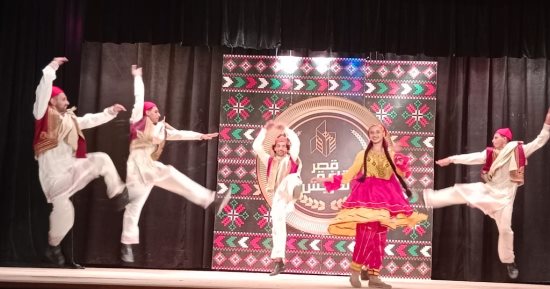 عروض فنية لفرق من قنا والغربية بالعريش ضمن ليالى ثقافتنا فى إجازتنا