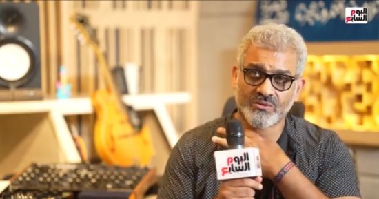 هانى عادل: أصدقائى من أطلقوا علىّ الرجل الرمادى ومستحيل أنفصل عن وسط البلد