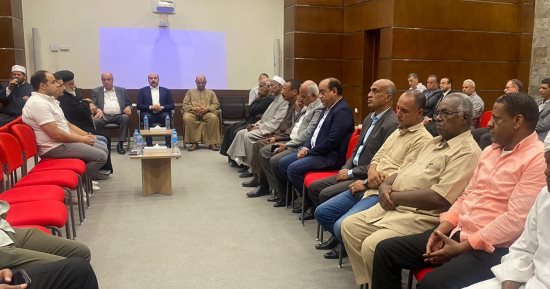 محافظ أسوان يقدم واجب العزاء فى مدير فرع الأكاديمية العربية للعلوم والتكنولوجيا والنقل البحرى