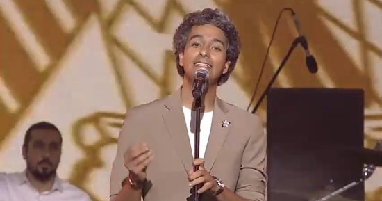 محمد محسن يتألق بأجمل أغانيه فى حفل مهرجان العلمين