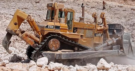 محافظ سوهاج يتابع تنفيذ مشروع طريق ربط المنطقة الصناعية بالصحراوى الغربى