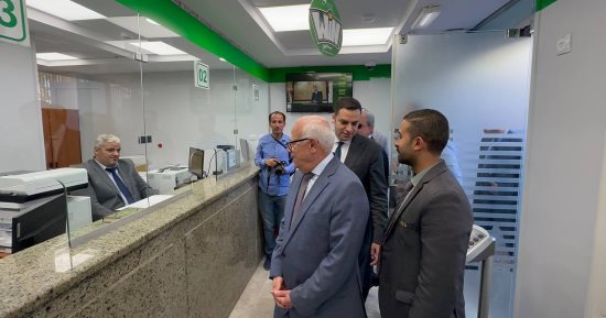 مشروع جديد في منظومة التحول الرقمي.. الكارت الموحد يخدم 500 ألف مواطن ببورسعيد.. المحافظ: صلاحية الكارت 3 سنوات مقابل أجر رمزى.. وخالد العطار: أكثر من 26 مؤسسة وطنية شاركت في التأسيس.. صور
