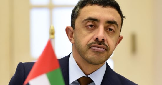 الإمارات تدين وتستنكر حرق كنائس وعشرات المنازل فى باكستان