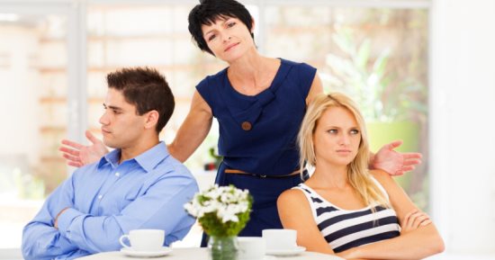 أبراج تلعب دور حمامة سلام بين المرتبطين عاطفيًا.. أبرزها الحوت والسرطان