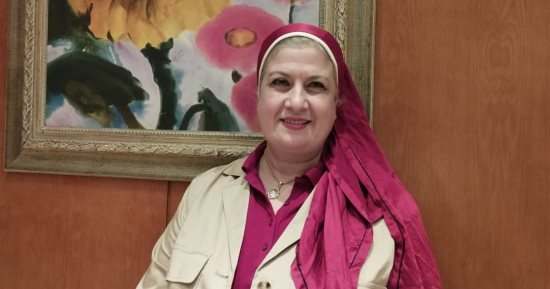 مش لتجميل أسنانك بس.. الفينير يعالج فراغات الأسنان المتسببة في مشاكل النطق