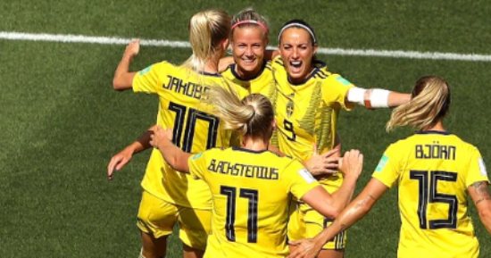 السويد تخطف المركز الثالث فى كأس العالم للسيدات بالفوز على أستراليا بهدفين