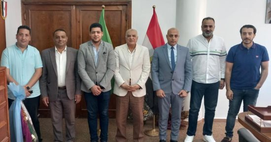 وفد "حياة كريمة" في زيارة للغرفة التجارية بالإسماعيلية.. اعرف التفاصيل