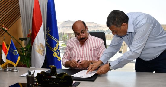 محافظ أسوان يوافق على النزول بالحد الأدنى للقبول بمدارس الثانوى الفنى