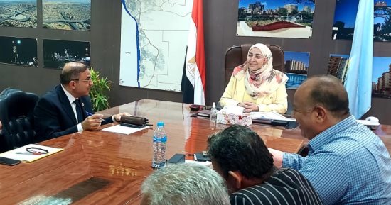 نائب محافظ القاهرة تتابع تنفيذ المشروعات الخدمية والتنموية بالمنطقة الجنوبية