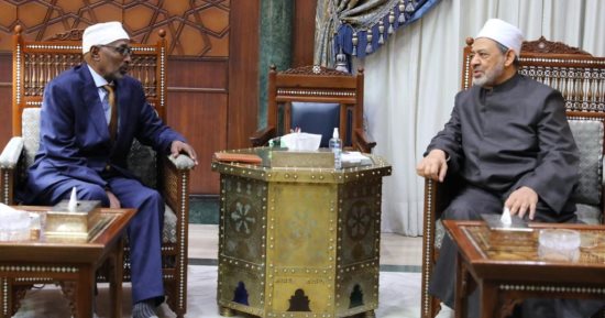 رئيس مجمع علماء الصومال: الأزهر مفخرة للأمة الإسلامية لتميز منهجه بالاستقامة