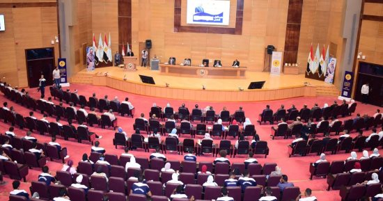 رئيس جامعة سوهاج يفتتح ملتقى إعداد الطلاب بمشاركة 250 طالبا من الجامعات.. صور