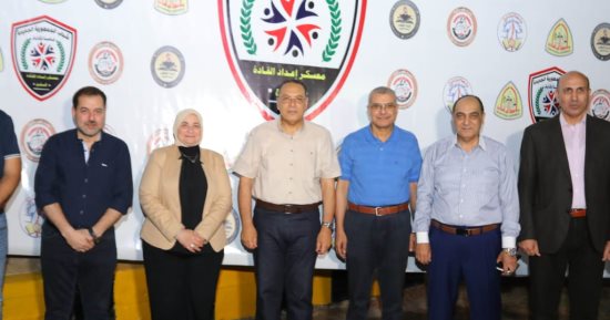 محافظ الشرقية ورئيس جامعة الزقازيق يشهدان حفل ختام معسكر إعداد القادة