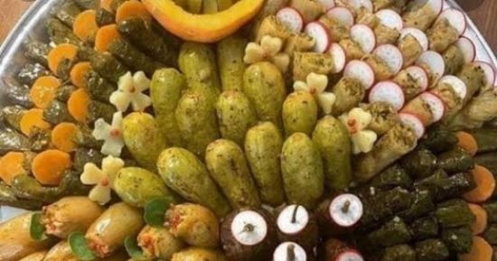 طريقة تحضير سفرة بأقل التكاليف لأول يوم عزومة لعريس بنتك.. هتشرفك أمام نسايبك