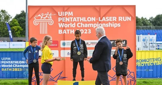 محافظ الغربية يهنئ البطل يحيى عبد السلام لفوزه فى بطولة العالم لليزر رن