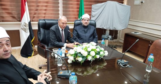وزير الأوقاف: إنتاج 4000 زي موحد لعمال المساجد و30 ألف عمامة للأئمة