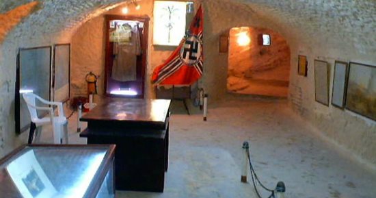 فى ذكرى إعادة افتتاحه.. أبرز المعلومات عن متحف كهف روميل بمطروح 