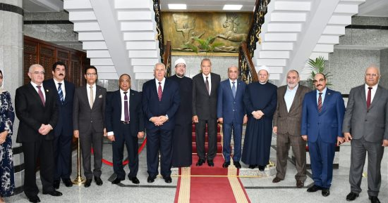 القليوبية تحتفل بعيدها القومي الـ155.. 3 وزراء ومفتى الجمهورية ومحافظون سابقون يشاركون بالاحتفالية.. وزير الأوقاف: افتتاح وتطوير 10 آلاف و500 مسجد فى عهد الرئيس السيسي.. وتشغيل 33 مسجدا بالطاقة الشمسية.. صور