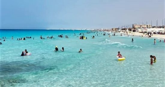 طقس مطروح اليوم.. معتدل والحرارة العظمى 31 درجة والشواطئ تستقبل المصطافين