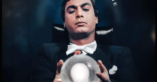 "مصطفى" صمم أفيشات لأشهر أفلام الثمانينيات والتسعينيات على الطريقة العالمية
