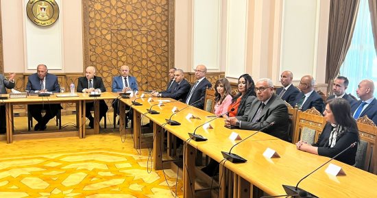 وزير الخارجية يلتقي بالسفراء المنقولين للعمل كرؤساء لبعثات مصر بالخارج 