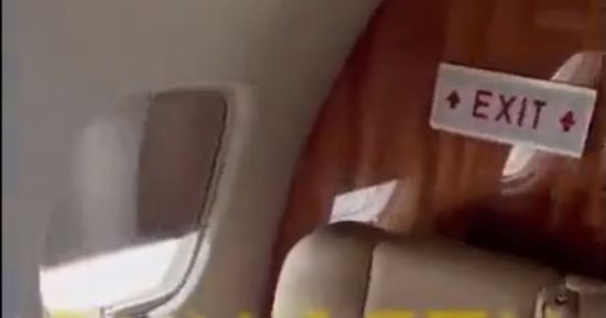 طائرة قائد فاجنر الروسية من الداخل قبل تحطمها بساعات.. فيديو